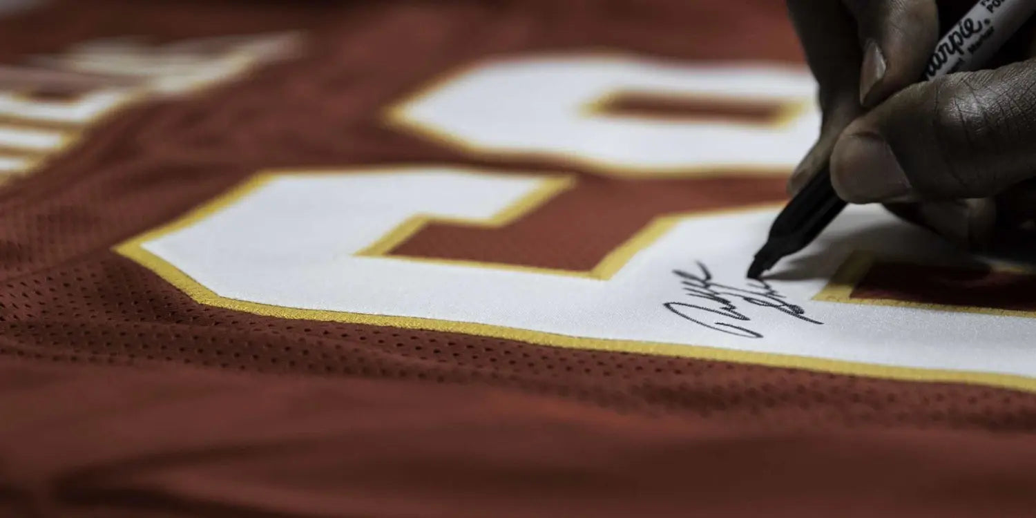 AUTOGRAPH AUTHENTICATION 101 - THE INS & OUTS OF AUTHENTIC SIGNATURES