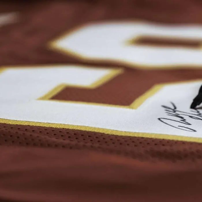 AUTOGRAPH AUTHENTICATION 101 - THE INS & OUTS OF AUTHENTIC SIGNATURES