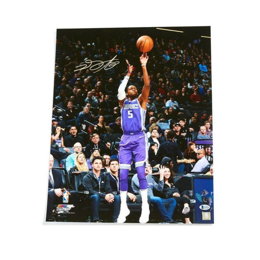 De’Aaron Fox Sacramento Kings Signed 16x20 Photo BAS COA 1