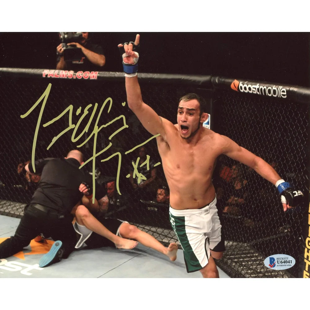 Tony ’El Cucuy’ Ferguson Hand Signed 8x10 Photo UFC Fighter BAS COA Autograph Running