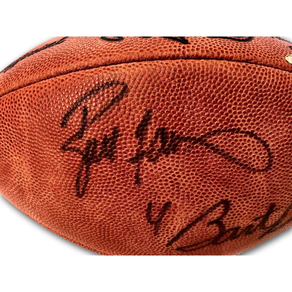 Bart Starr / Brett Favre Dual Signed Football COA Tristar Autograph Packers  - Inscriptagraphs Memorabilia - Inscriptagraphs Memorabilia