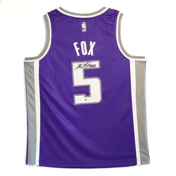 Autographed/Signed De'Aaron Fox Sacramento Purple Basketball Jersey Beckett  BAS COA