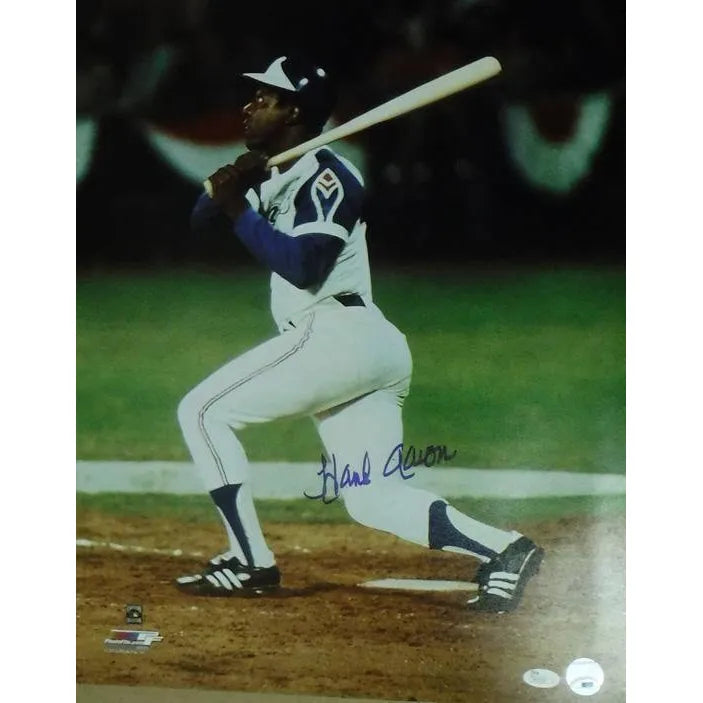 Hank Aaron Autographed Framed 16x20 Photo Milwaukee Braves JSA