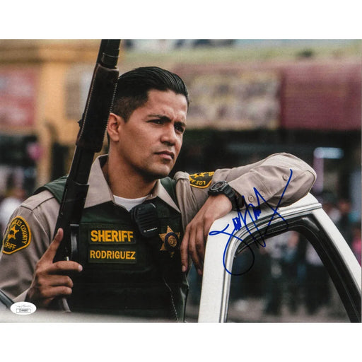 Jay Hernandez Hand Signed 11x14 Photo JSA COA Autograph Bright