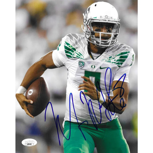 Marcus Mariota Autographed 8x10 Photo JSA COA NFL Oregon Ducks Heisman Signed