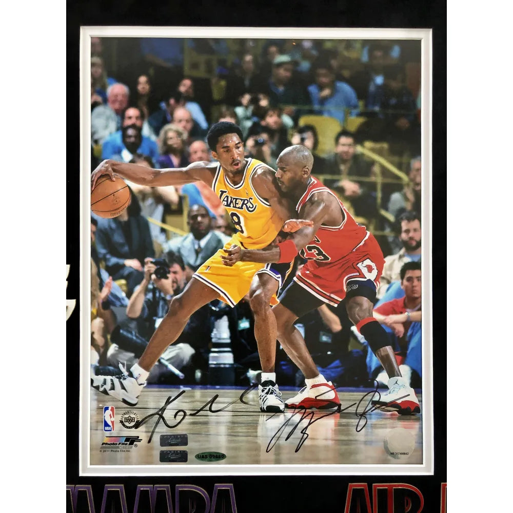 1997-98 Michael Jordan Signed Chicago Bulls UDA Stats Jersey